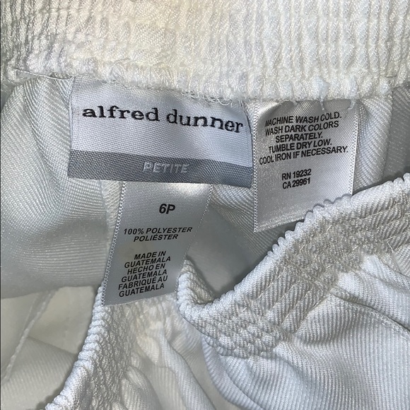 White Petite Alfred Dunner High Waist Pant Size 6P - Picture 4 of 7